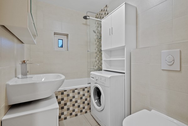 Medium property photo - Albert Cuypstraat 194-3, 1073 BL Amsterdam